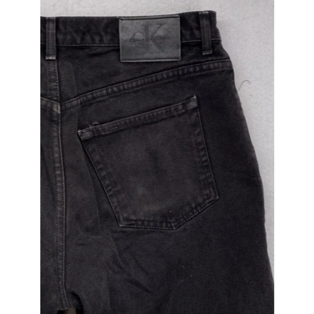 Calvin Klein Jeans Men’s 34x28 Easy Fit Black Denim Straight Leg Made in Mexico